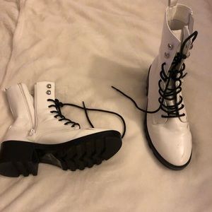White Lace-Uo Boots